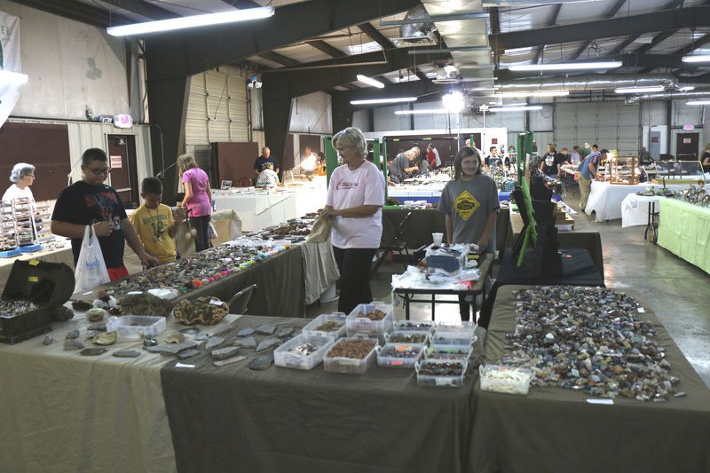 Rock hounds put on annual show